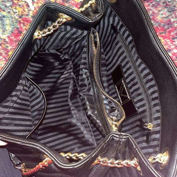 Victoria’s Secret Large Bag - Picture 2 of 3